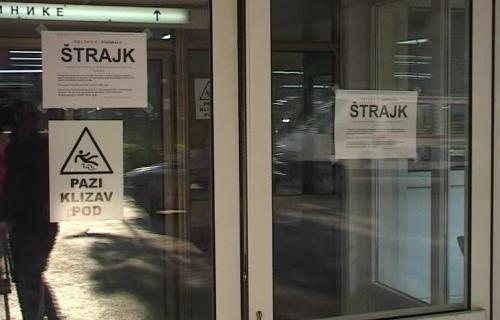 Нишки хирурзи у штрајку