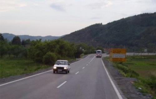 Oprez: Mestimično vlažni kolovozi