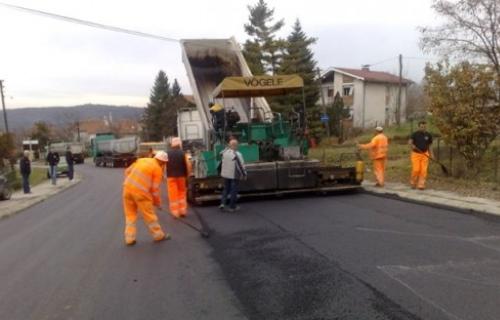 Упошљена јавна предууећа