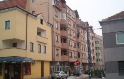 Изградња јефтиних станова