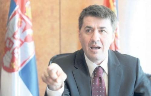 Обрадовић: Школе да не раде до следеће седмице