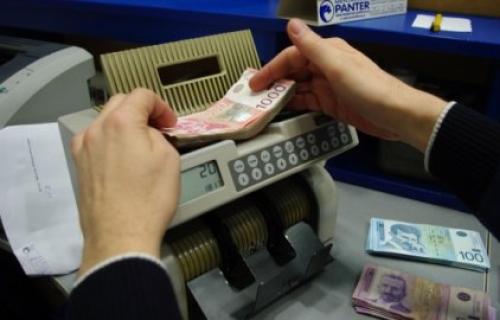 Сутра исплата социјалне помоћи