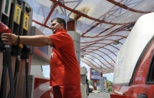Naoružani razbojnik opljačkao pumpu