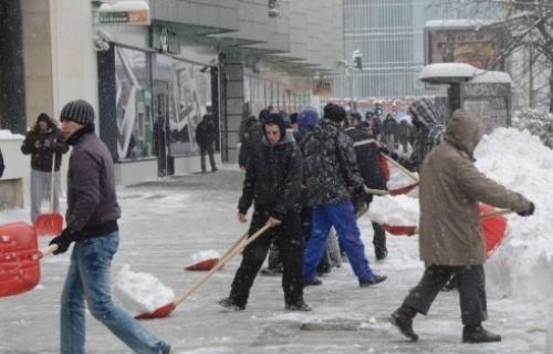 Opet pao sneg, temperature u minusu