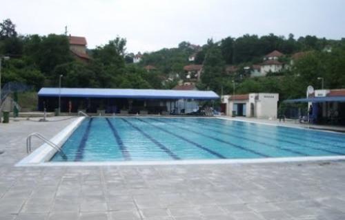 Otvoren bazen, počela sezona kupanja