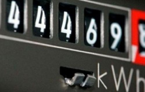 Teško povređen električar