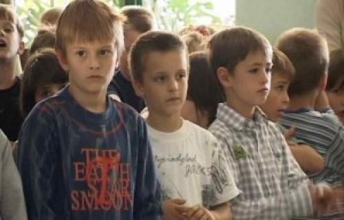 Данас почиње исплата дечијег додатка