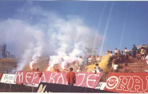 Tuča nakon utakmice FK Radnički Niš - FK Inđija