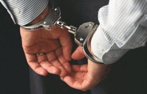 Ухапшен због поседовања наоружања