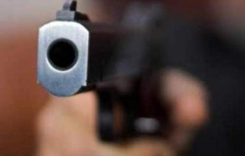 Дилер дроге покушао да убије полицајца