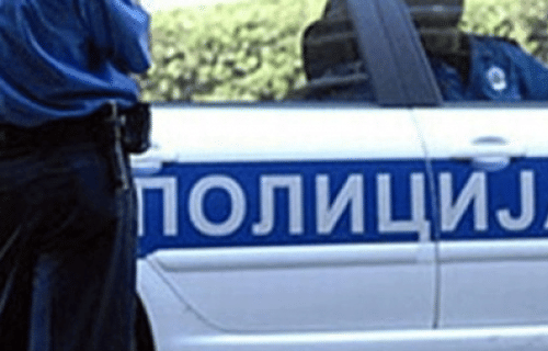 Odborniku URS-a uništen automobil