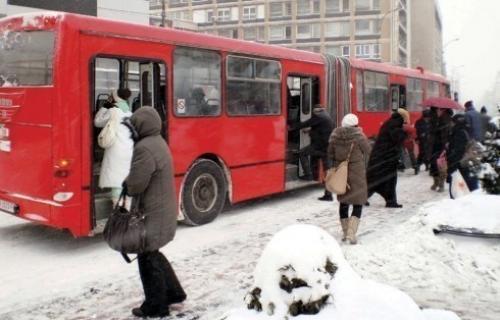 У аутобусима као у замрзивачу, а карте скупље!