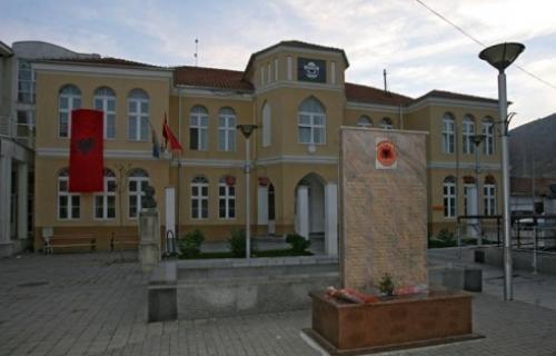 Da li je država zakazala u slučaju svih spomenika teroristima