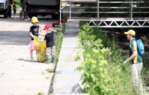 У Куршумлији очишћено 18 мањих депонија