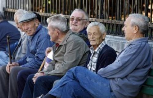Помоћ пензионерима половином септембра