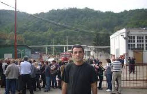 Nezadovoljni radnici ŠIK-a nastavljaju blokadu tokom noći