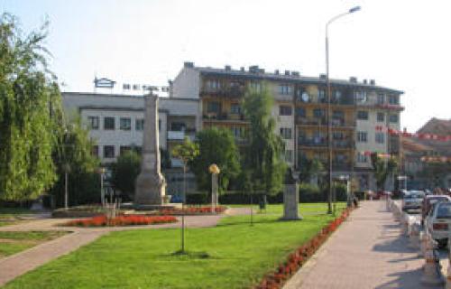 Osumnjičeni za tri ubistva nađen obešen