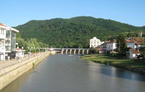 Ухапшен благајник ЈКП ,,Водовод’’ у Власотинцу