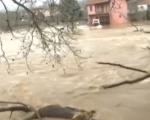 Celo selo kod Bele Palanke pod vodom, više od 10.000 ljudi bez struje