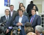 Ministar Gašić obišao Vranje i potpalio, ionako vruću, stranačku situaciju