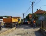 Становници Раданске улице чекали асфалтирање четири деценије