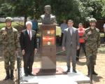 Niš: Otkriven spomenik Dejanu Mitiću heroju sa Košara