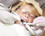 Бесплатно лечење зуба за децу без родитеља