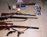 У селу Кончуљ крај Бујановца у шупљинама стене пронађени оружје и експлозивна средства