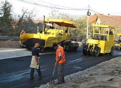 Добили асфалт после пола века