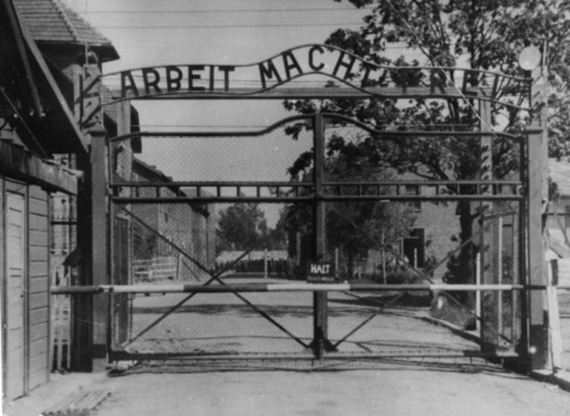 Дан сећања на ромске жртве холокауста - да ли ће бити измештен споменик страдалима у Берлину?