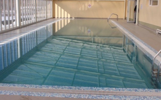 Врањска Бања коначно добила затворени базен из врелих извора