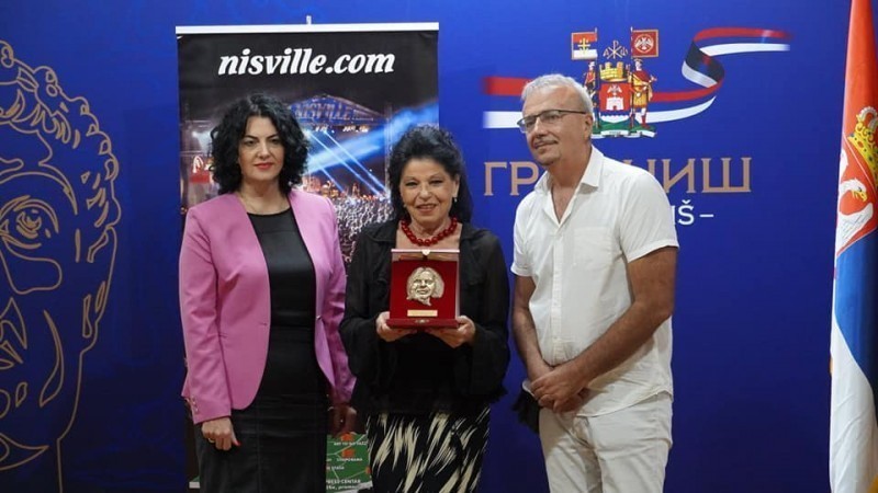 Nagrada za životno delo "Nišvil džez festivala" u ruke Beti Đorđević