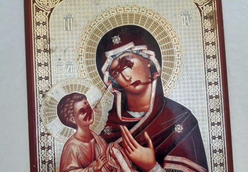Saopštenje Eparhije vranjske povodom skrnavljenja ikona u Sabornom hramu Svete Trojice