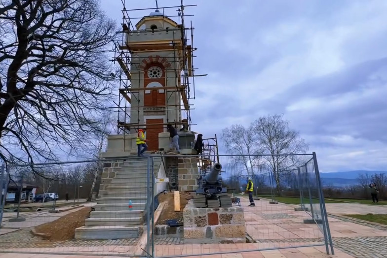 Obnova spomenika pred obeležavanje 215. godišnjice od bitke na Čegru