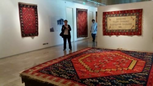 Baku, pirotski ćilim u Muzeju tepiha Arerbejdžana