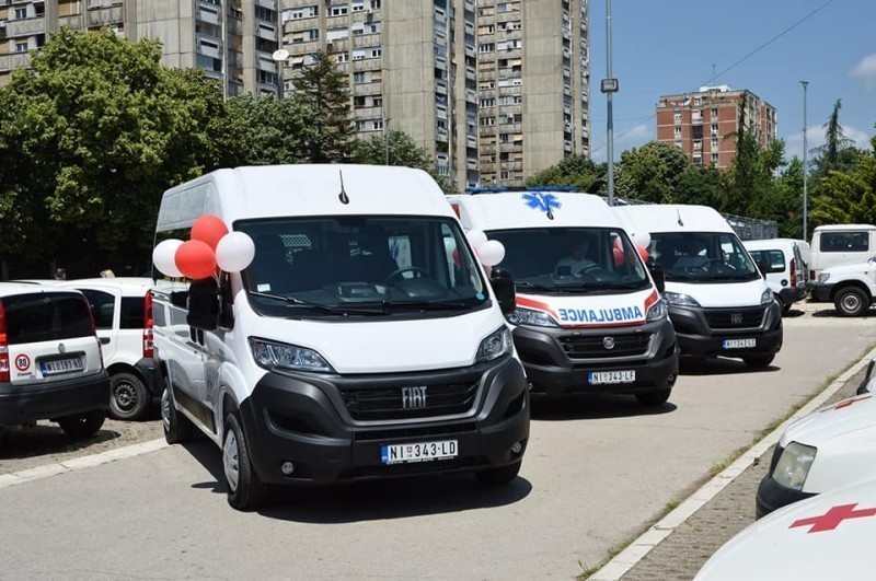 Дом здравља Ниш добио три најсавременија санитетска возила