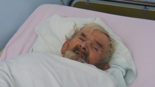 Старац у Куршумлији спашен смрзавања, социјална служба не реагује