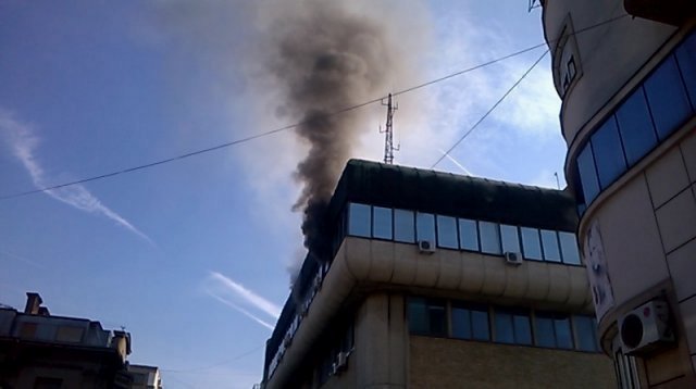 Центар Ниша без струје: Пожар у згради Електродистибуције