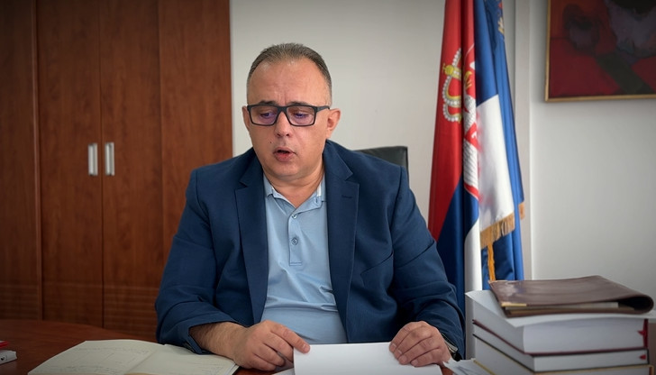 Predsednik SG Niša u svom obraćanju medijima pred drugu parlamentarnu sednicu: Reakcija na medijske navode o otimanju vlasti