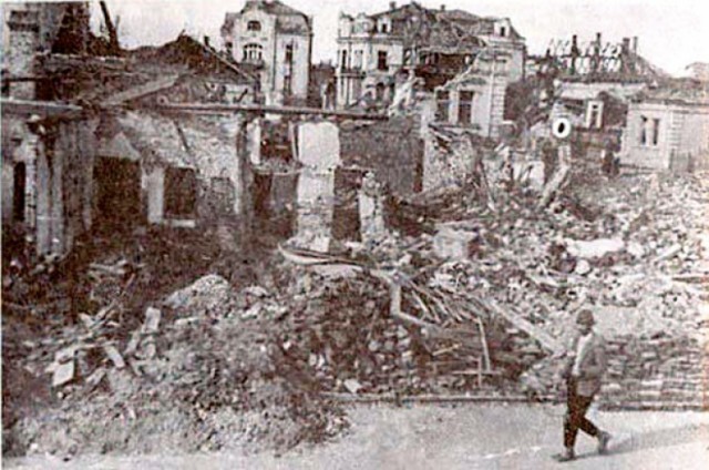 Sećanje na bombardovanje Leskovca 1944. godine, kada su saveznici sravnili grad sa zemljom