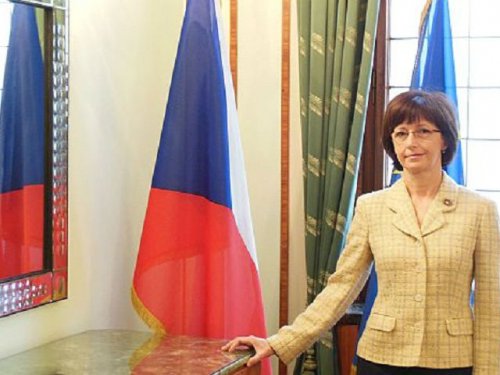 Амбасадорка Чешке Ивана Хлавсова, говориће у понедељак на Правном факултету у Нишу
