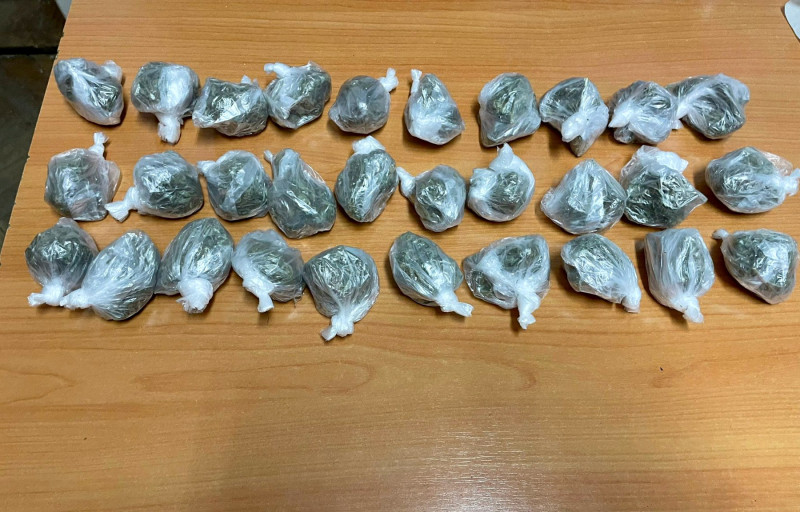 Ниш: Ухапшен због сумње да је трговао дрогом, полиција пронашла 32 пакетића марихуане