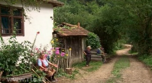 Selo Masurovac dobilo put