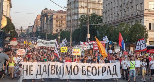 Више од 10000 грађана на протесту "Београд НИЈЕ МАЛИ"