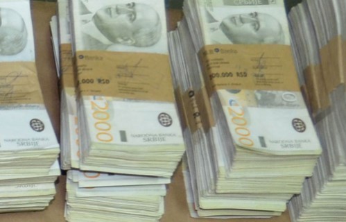 Ухапшено 16 осумњичених због прања новца - оштетили буџет за више од 11 милиона динара
