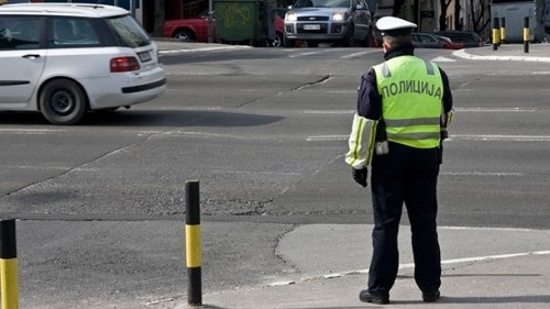 Лесковац: Возио са 2,03 промила алкохола, одбио да се тестира - полиција му одузела ауто