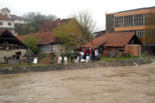 Прокупље, Куршумлија и Ниш остају без струје због поплава