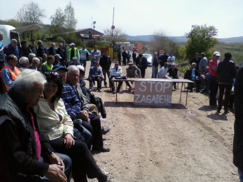 Мештани блокирали депонију, Фото: Јужна Србија Инфо