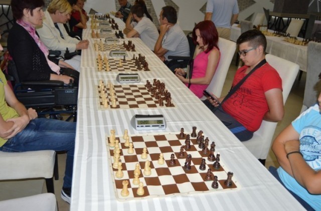 Šahovski turnir Udruženja distrofičara Jablaničkog okruga