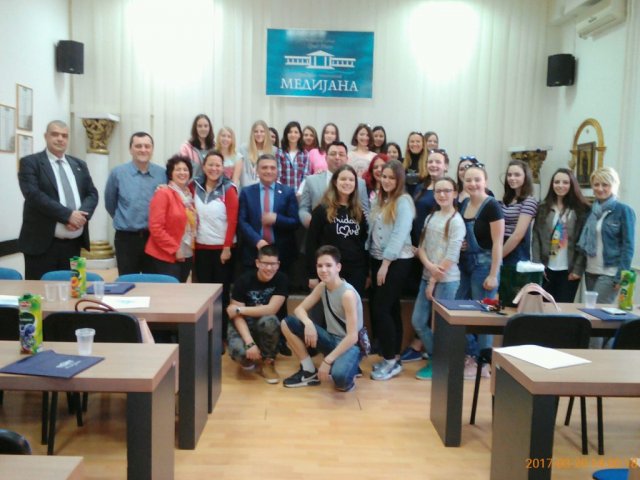 Učenici i profesori iz Sente u poseti Gradskoj opštini Medijana